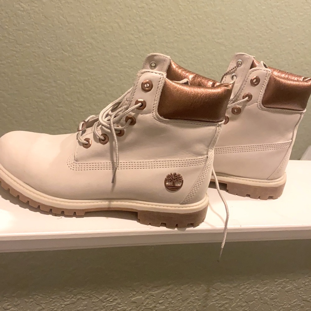 Woman Timberlands